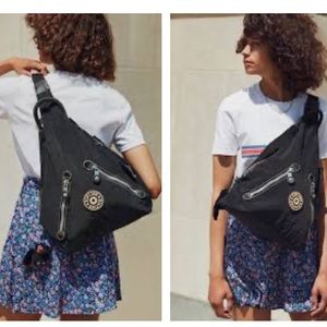 URBAN OUTFITTERS Kipling Sling Backpack